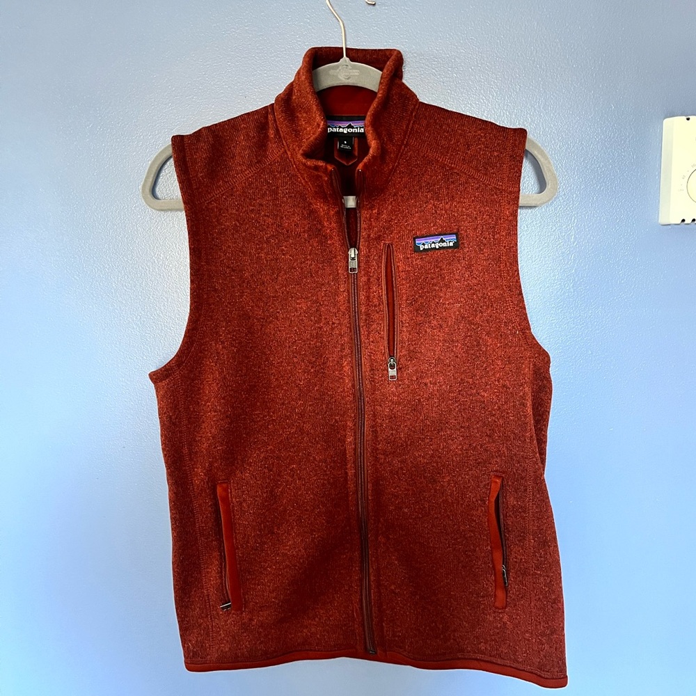 Patagonia Men's Better Sweater® Fleece Vest in “Barn Red”. Size Small.